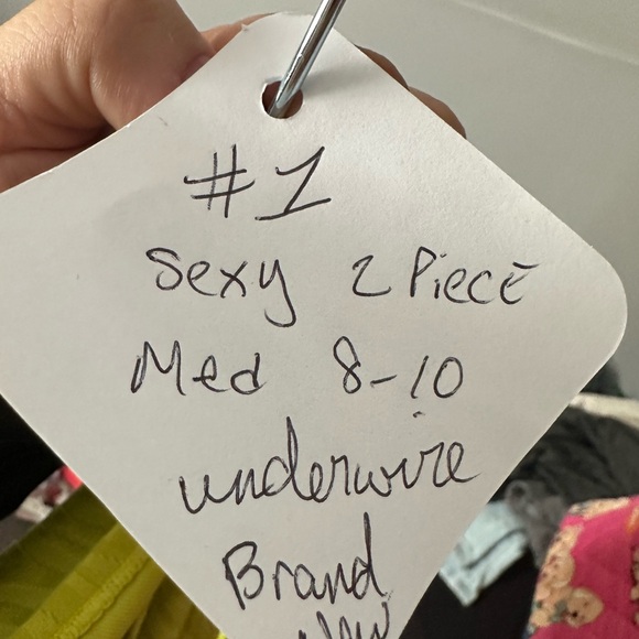 Neon green yellow bikini - Picture 2 of 4